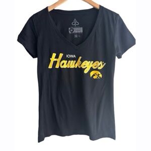 🖤💛Iowa Hawkeyes Script  Womens V-neck Top